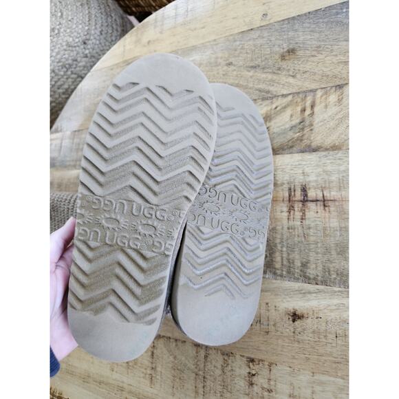 Ugg Classic Cardy Knee Calf Sweater Boots Slip On Women's Size 6 Beige - Picture 9 of 12